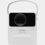 Smart Projector Connect to Phone wirelessly